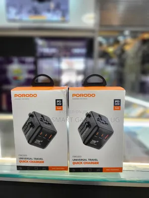 Porodo Universal Travel Adapter 20watts