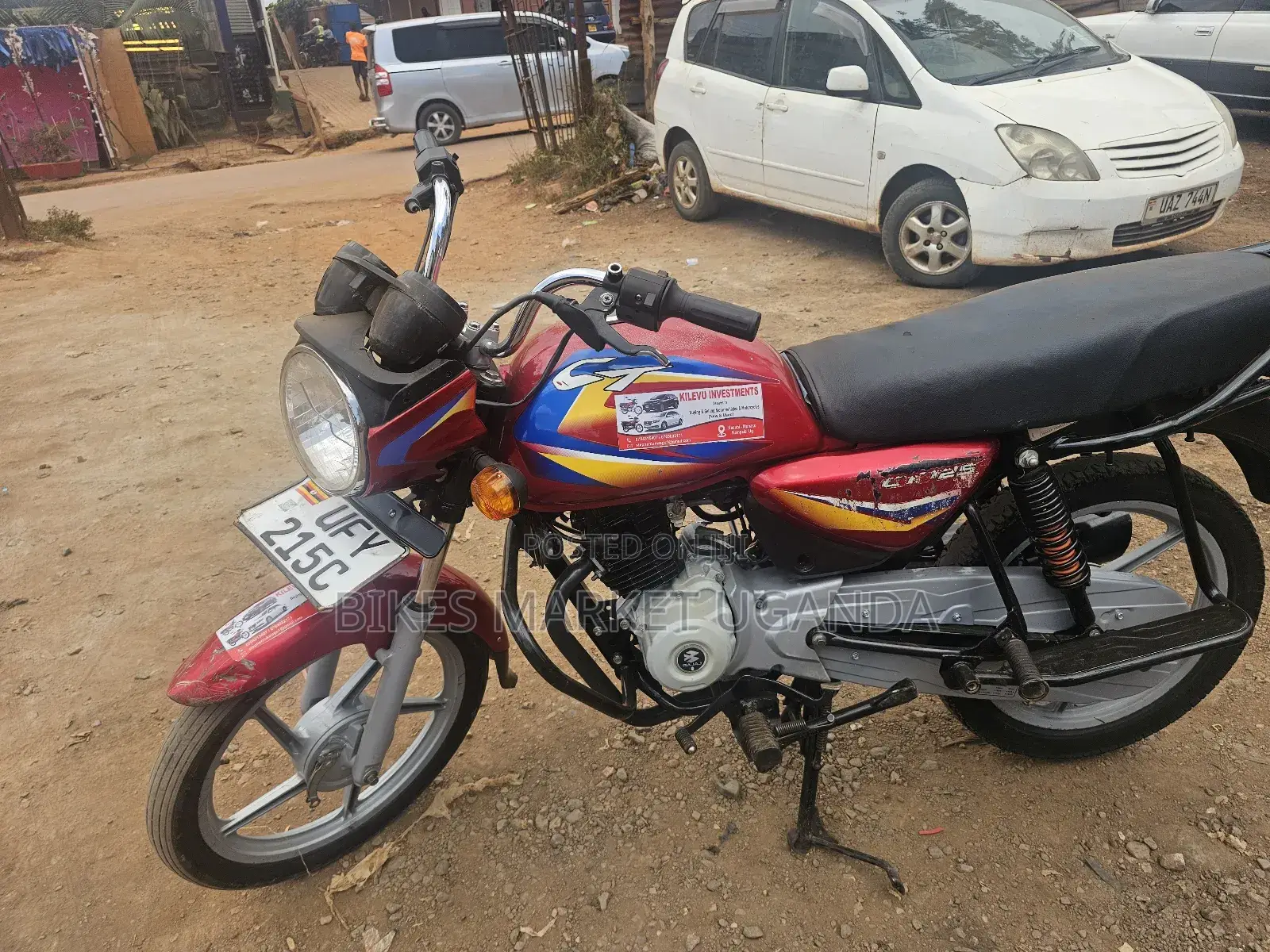 Bajaj Boxer 125 2024 Red