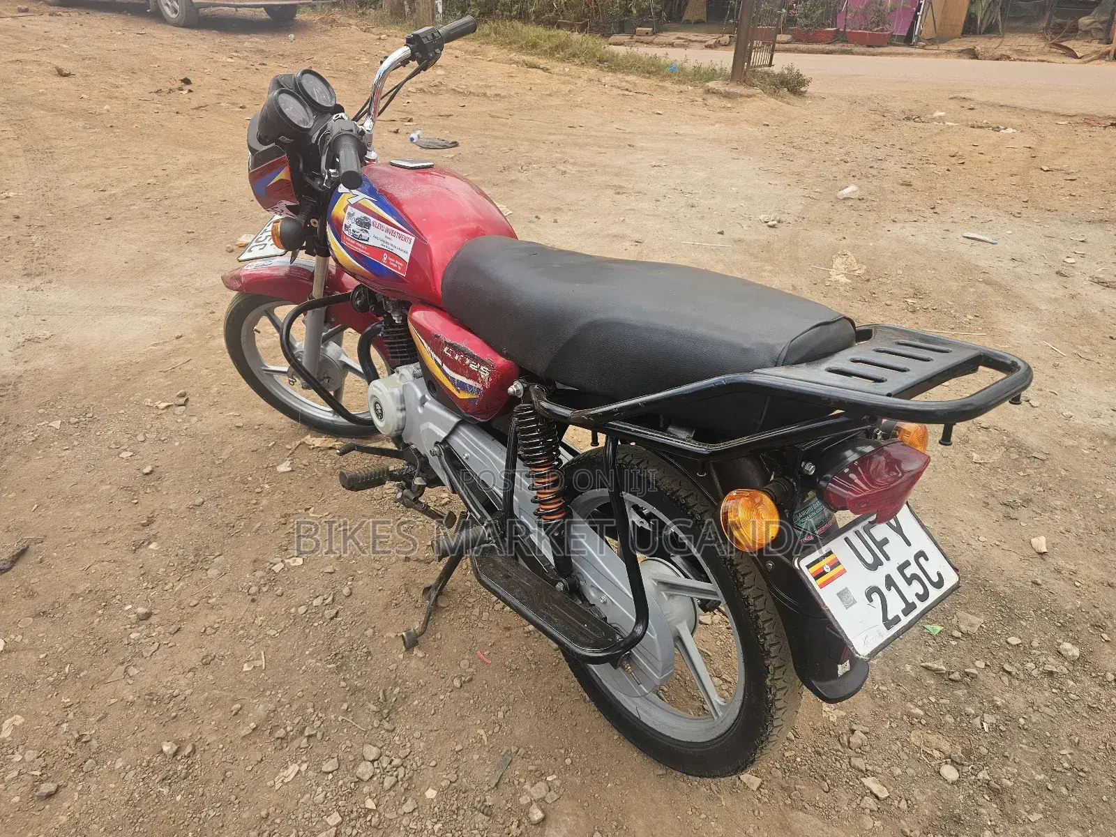 Bajaj Boxer 125 2024 Red
