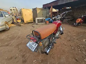 Bajaj Boxer 2024 Red