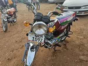 Bajaj Boxer 2017 Red