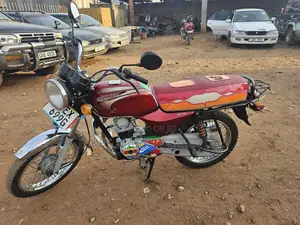 Bajaj Boxer 2019 Red