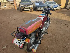 Bajaj Boxer 2018 Red