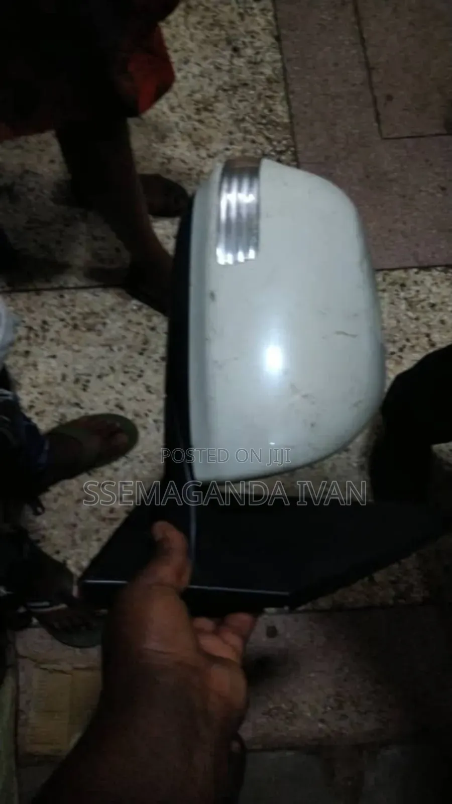 Rav 4 2009 Side Mirror Whole(With Indicators)