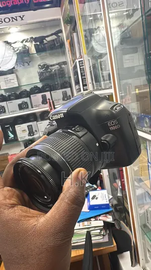 Canon EOS 1100D
