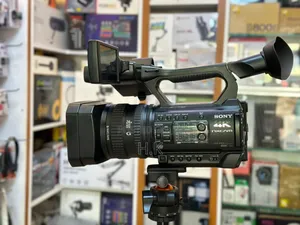 Sony HXR-NX100 Full HD NXCAM Camcorder.