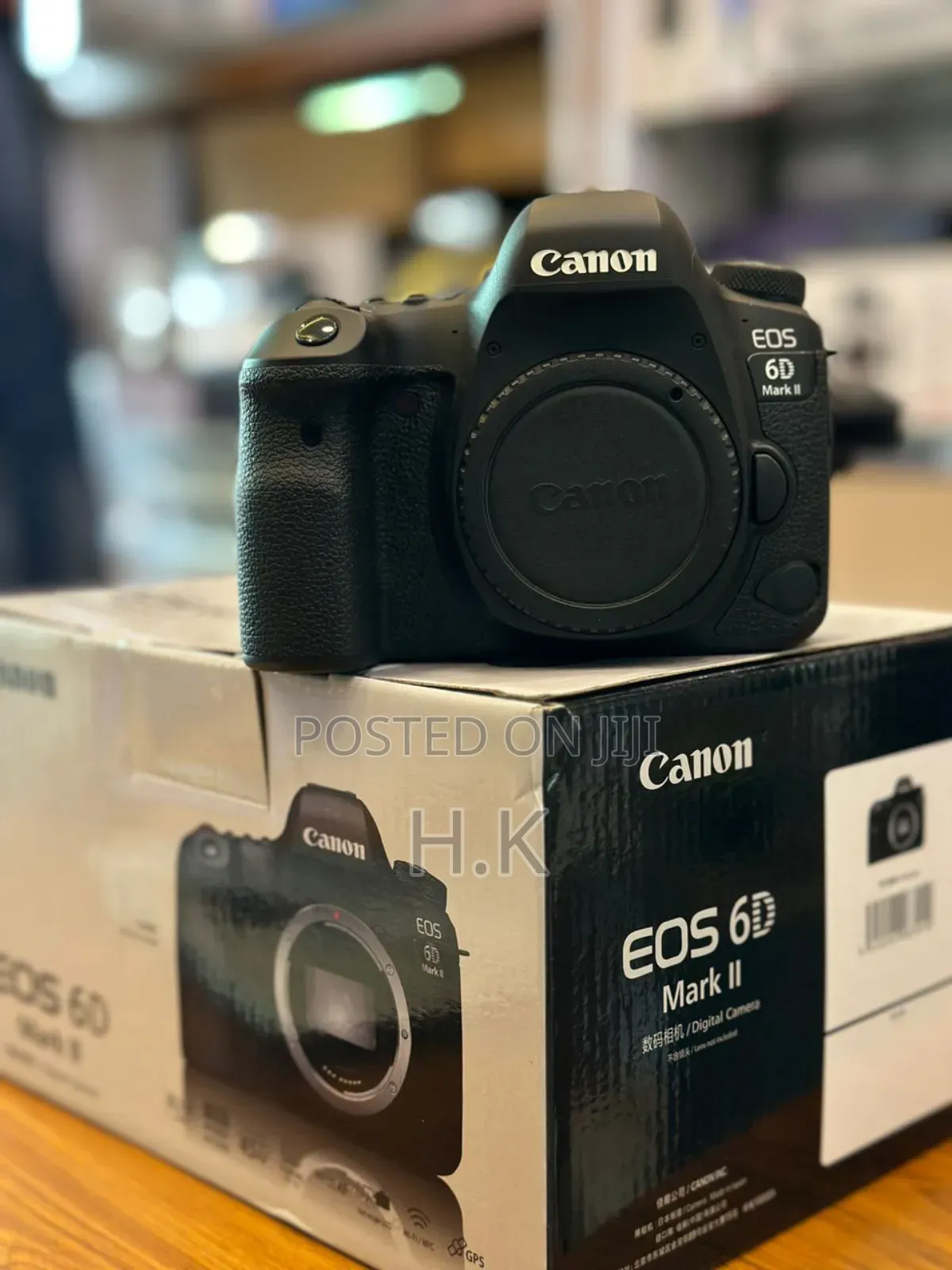 Canon EOS 6D Mark Ii DSLR Camera