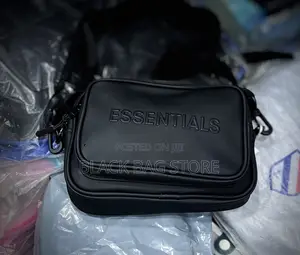 Essential Sling Bag