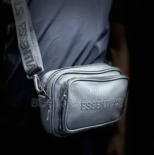Essential Sling Bag