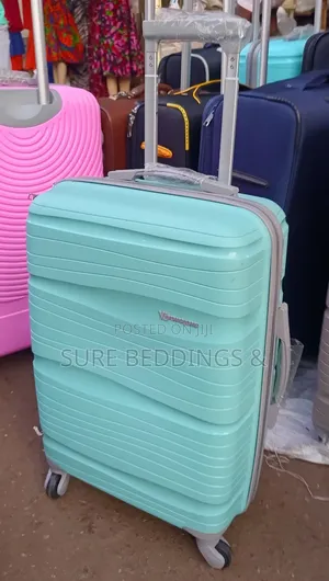 Simple Core Suitcase