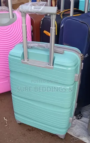Simple Core Suitcase