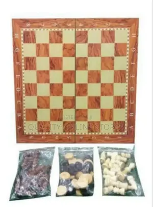 Foldable Wooden Chess Board