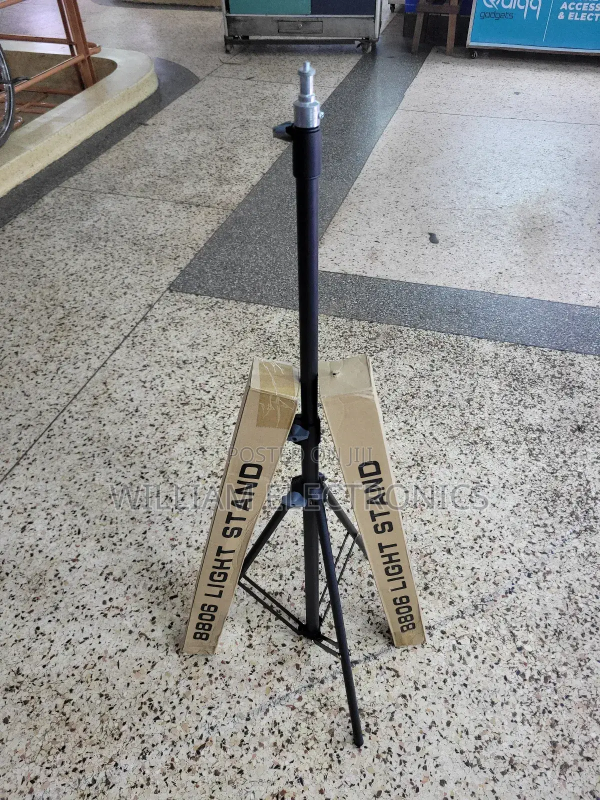 8806 Light Tripod Stand Adjustable Tripod