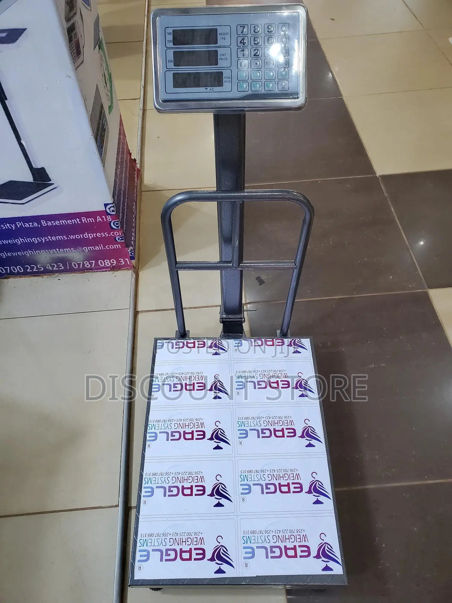 DT05 - CC Commercial 100kg Platform Weighing Scales