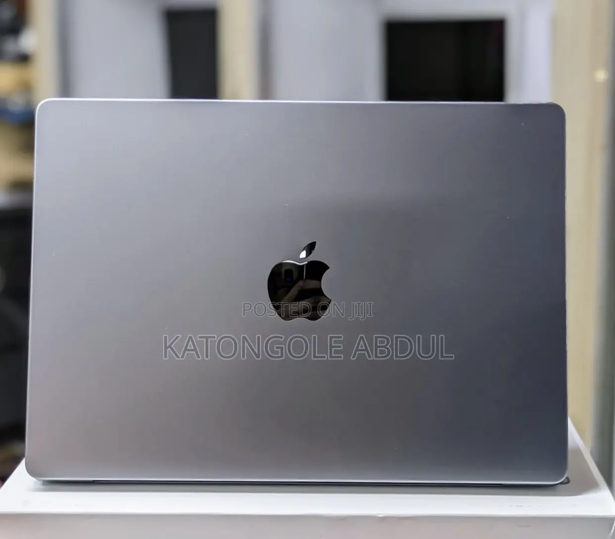 New Apple MacBook Pro 2023 M3 Pro 14-Inch 16GB Apple M2 SSD 512GB