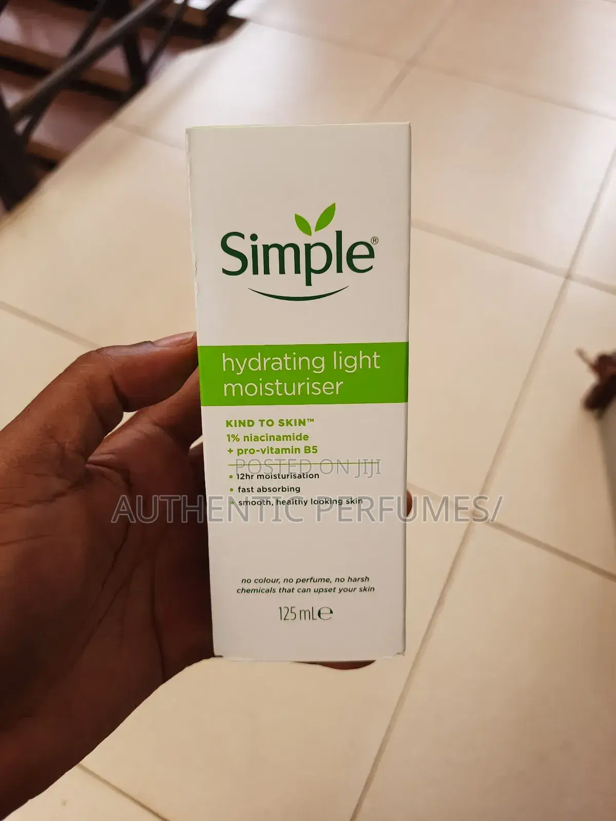 Simple Hydrating Light Moisturiser 125ml