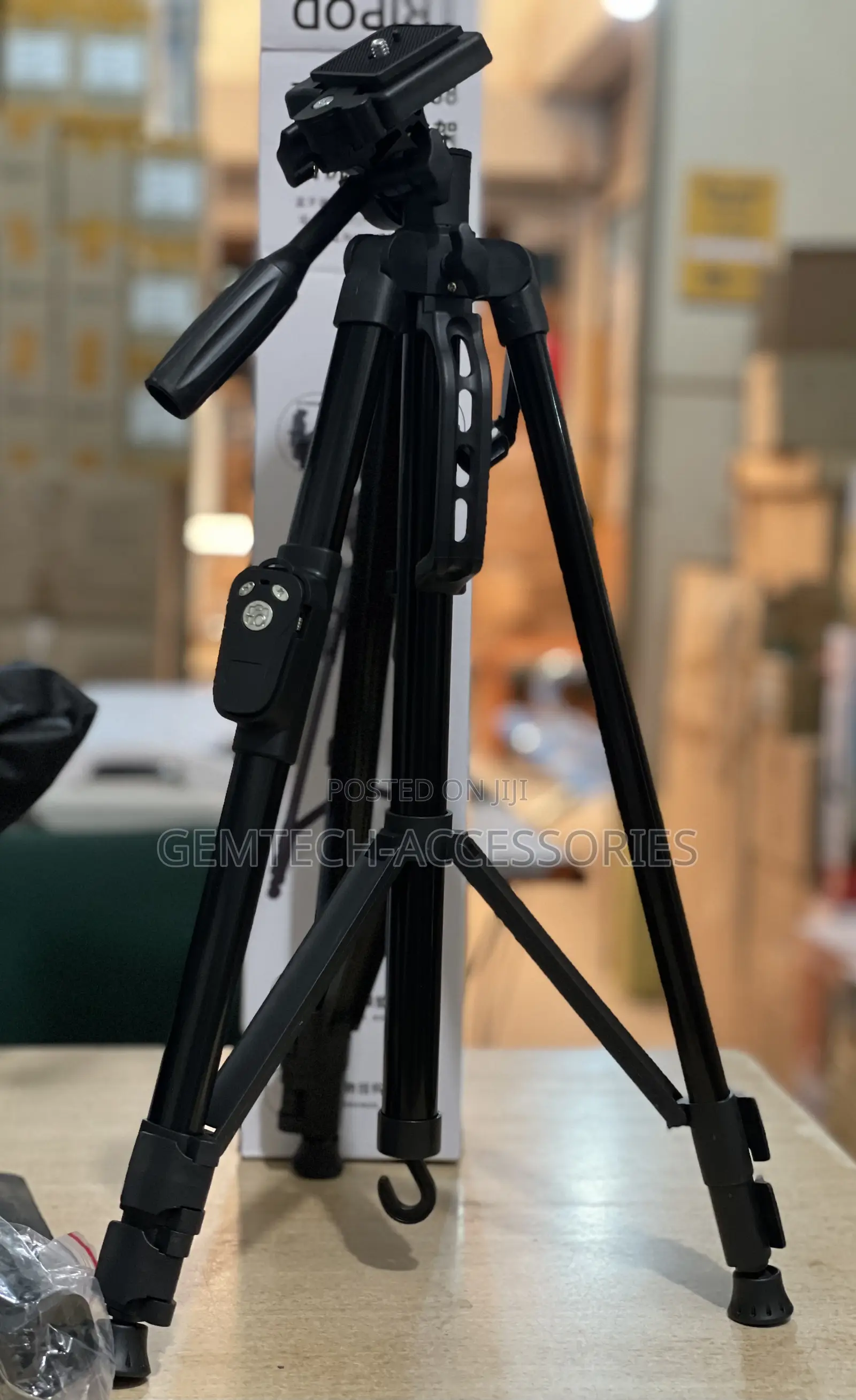 Camera/ Selfie / Light Weight Tripod Stand