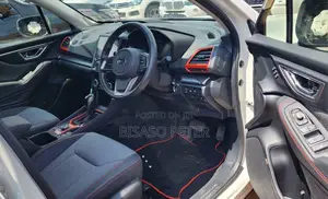 Subaru Forester Premium AWD 2019 White