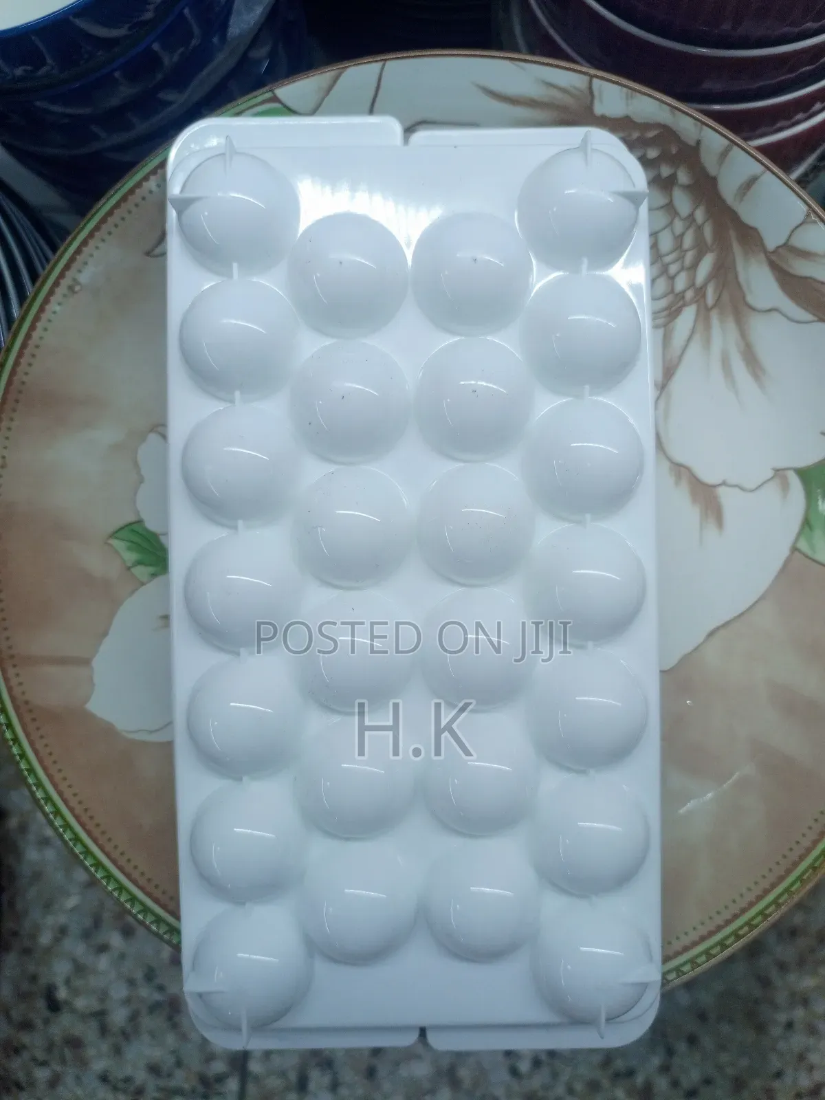 Plastic Ice Cube Tray 26