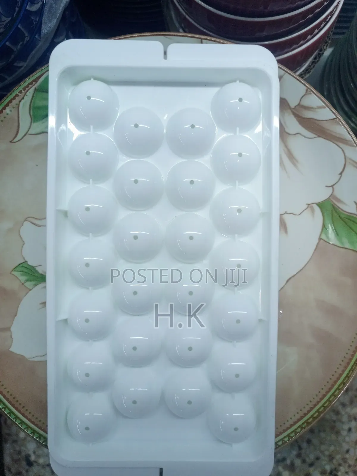 Plastic Ice Cube Tray 26