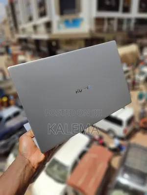 New Laptop Huawei Matebook D 15 8GB Intel Core I3 SSD 256GB