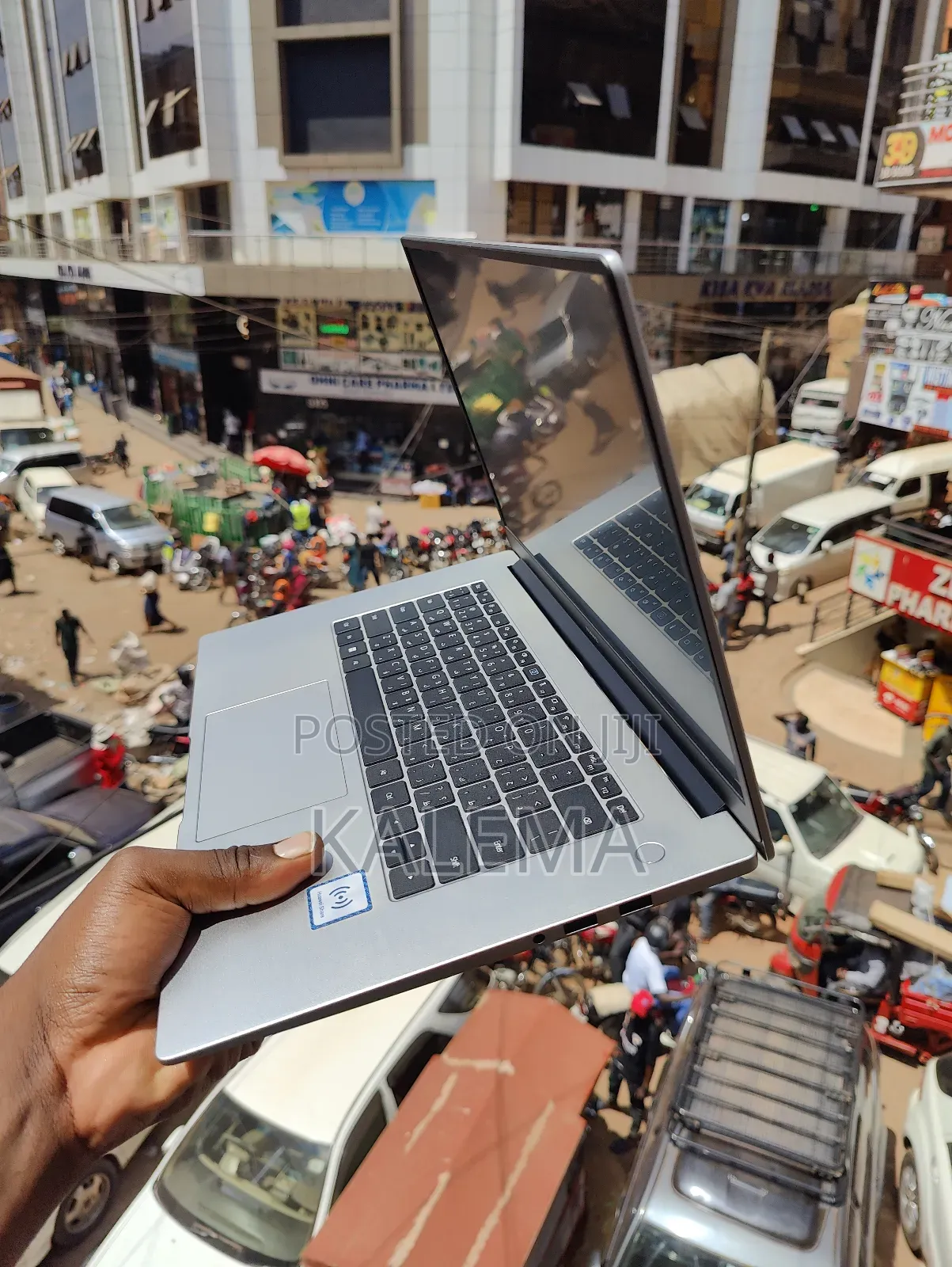 New Laptop Huawei Matebook D 15 8GB Intel Core I3 SSD 256GB