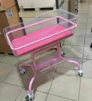 Baby Cots / Bed