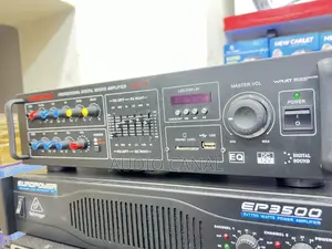 Cotina CD —110 Amplifier