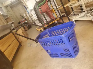 Supermarket Plastic Shopping Baskets With Wheels