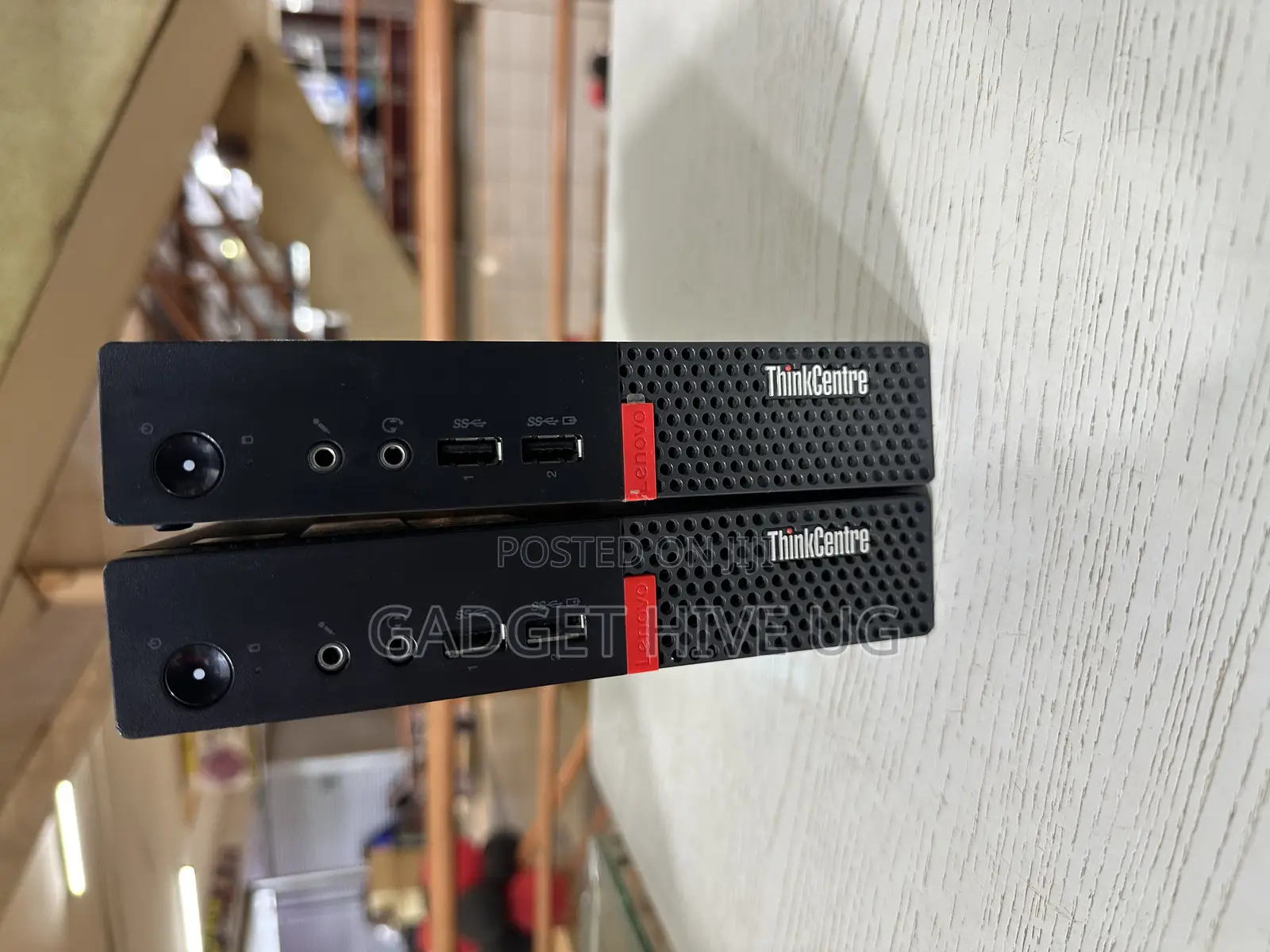 Desktop Computer Lenovo ThinkCentre M700 8GB Intel Core I5 SSD 256GB