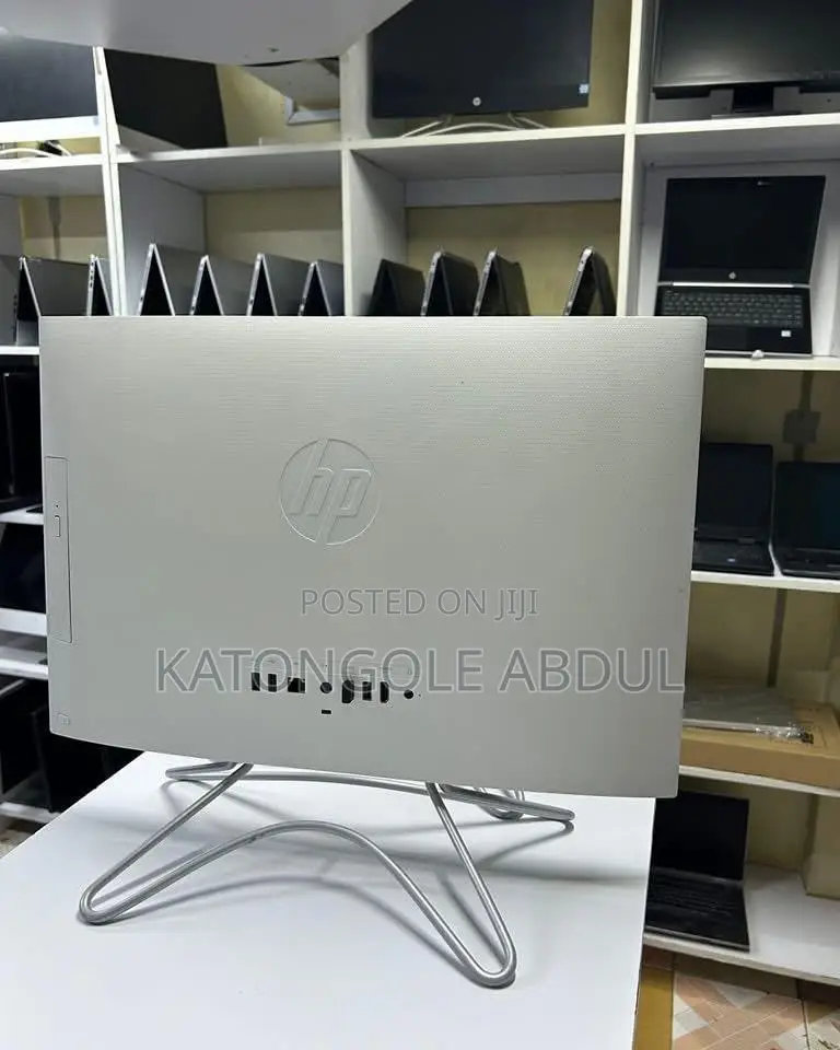 New Desktop Computer HP 200 G4 8GB Intel Core I5 HDD 1T