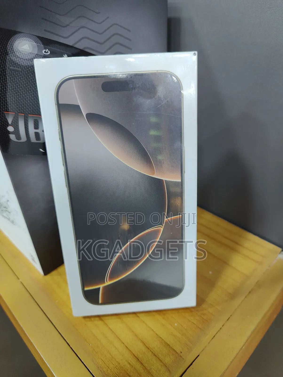 New Apple iPhone 16 Pro Max 256 GB Bronze