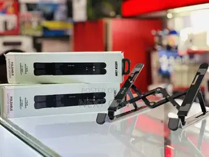 Green Lion Laptop Stand