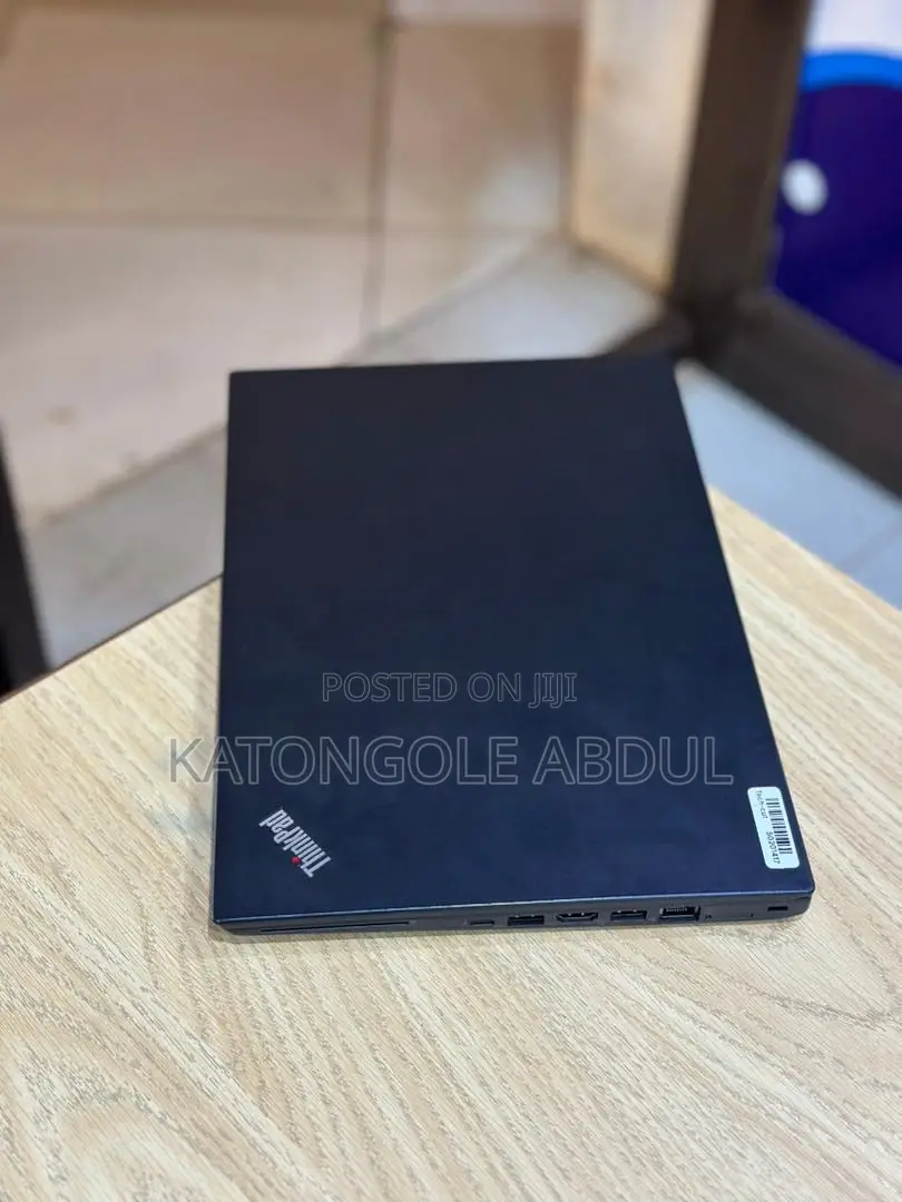 New Laptop Lenovo ThinkPad T470s 12GB Intel Core I7 SSD 256GB