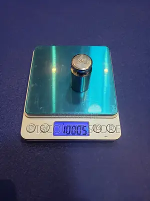 500g/0.01g Superior Mini Electronic Jewelry Tabletop Scale.