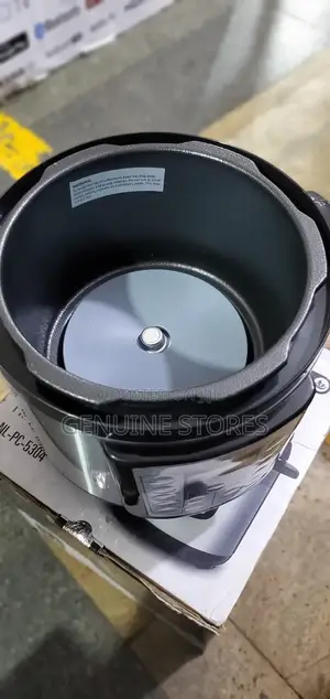 Saachi Pressure Cooker of 4 Litres / 10in1