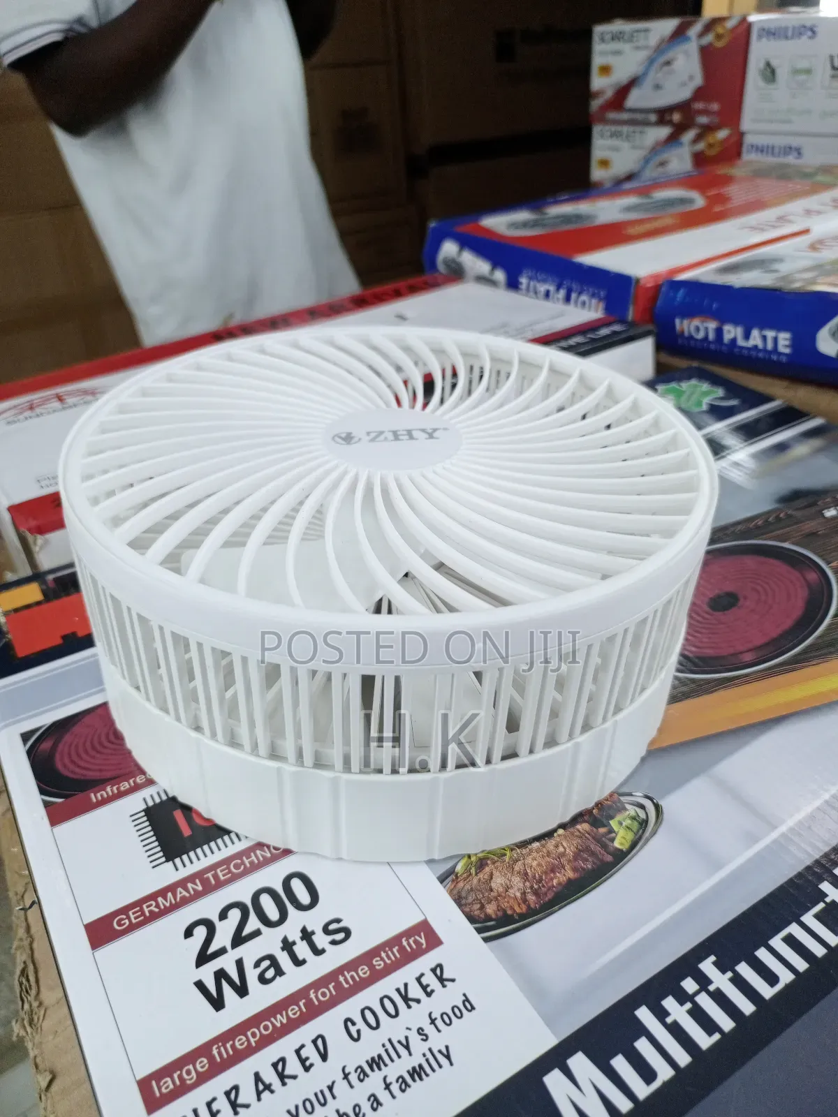 Portable, Foldable, and Rechargeable Fan