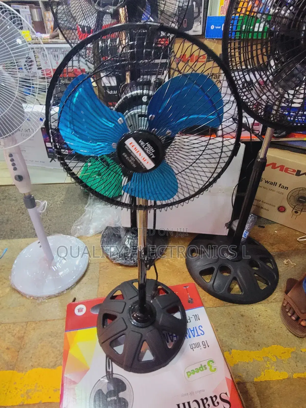 Bowen Sky Mini Stand Fan