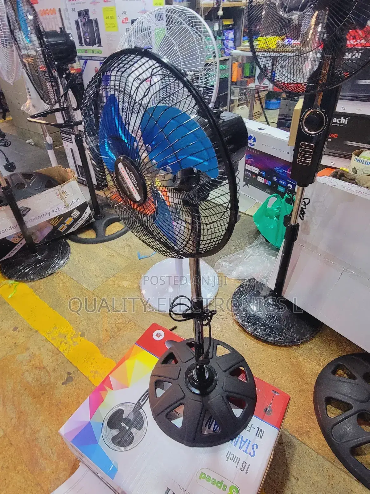Bowen Sky Mini Stand Fan