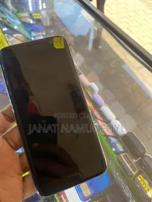 New Samsung Galaxy S7 edge 64 GB Gold