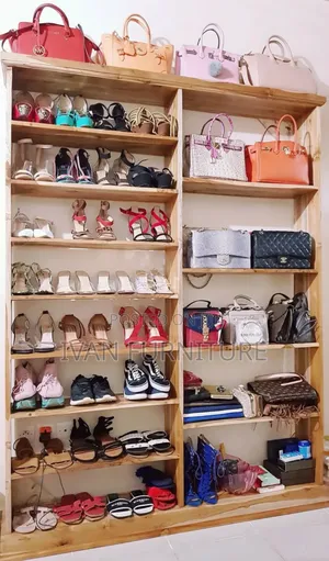 Wall Shoestring