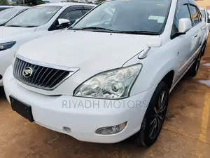 Toyota Harrier 2.4 2012 White