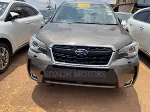 Subaru Forester 2017 Gray