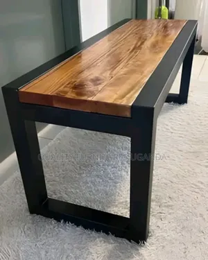 Simple Bench in 2 Seaters