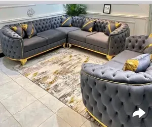 Luxurious Chesterfield Sofa Set