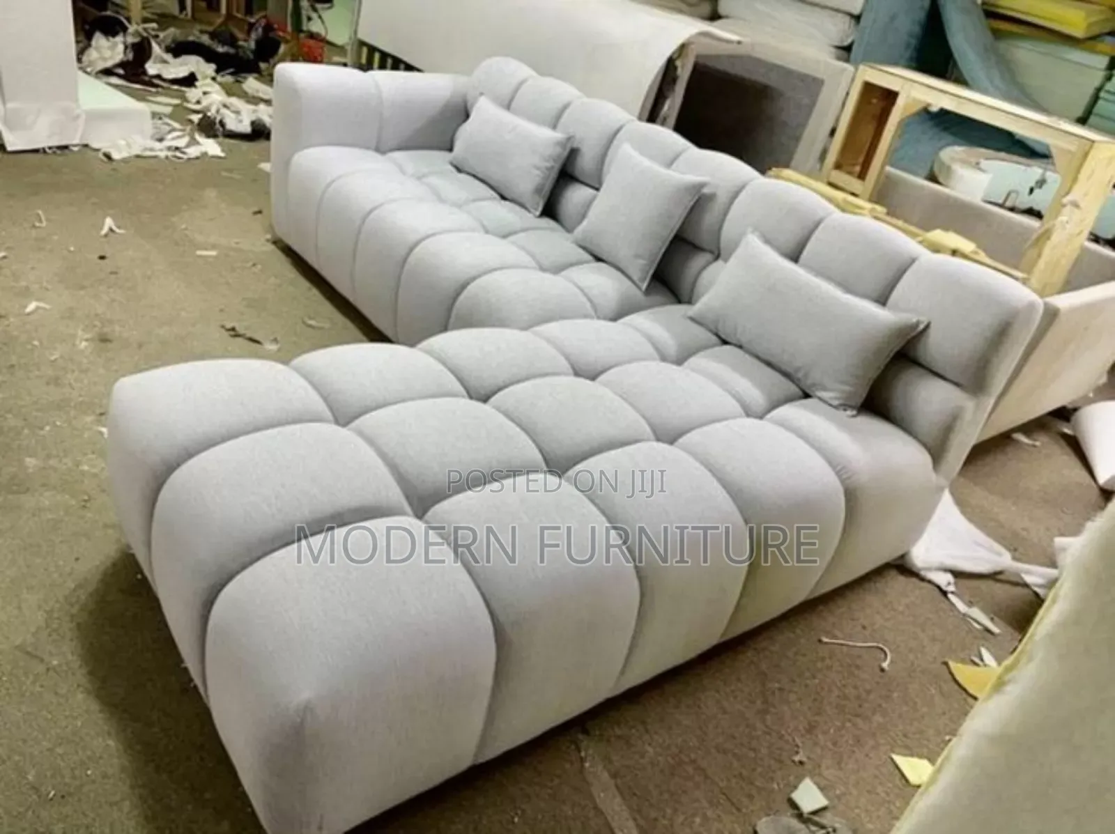 Simple L Sofa of Six Seaters