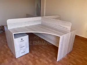 Four Seater Workstation