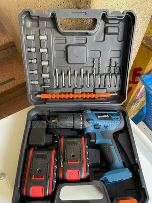 21V Makita Rechargeable Hand Drill With Bits