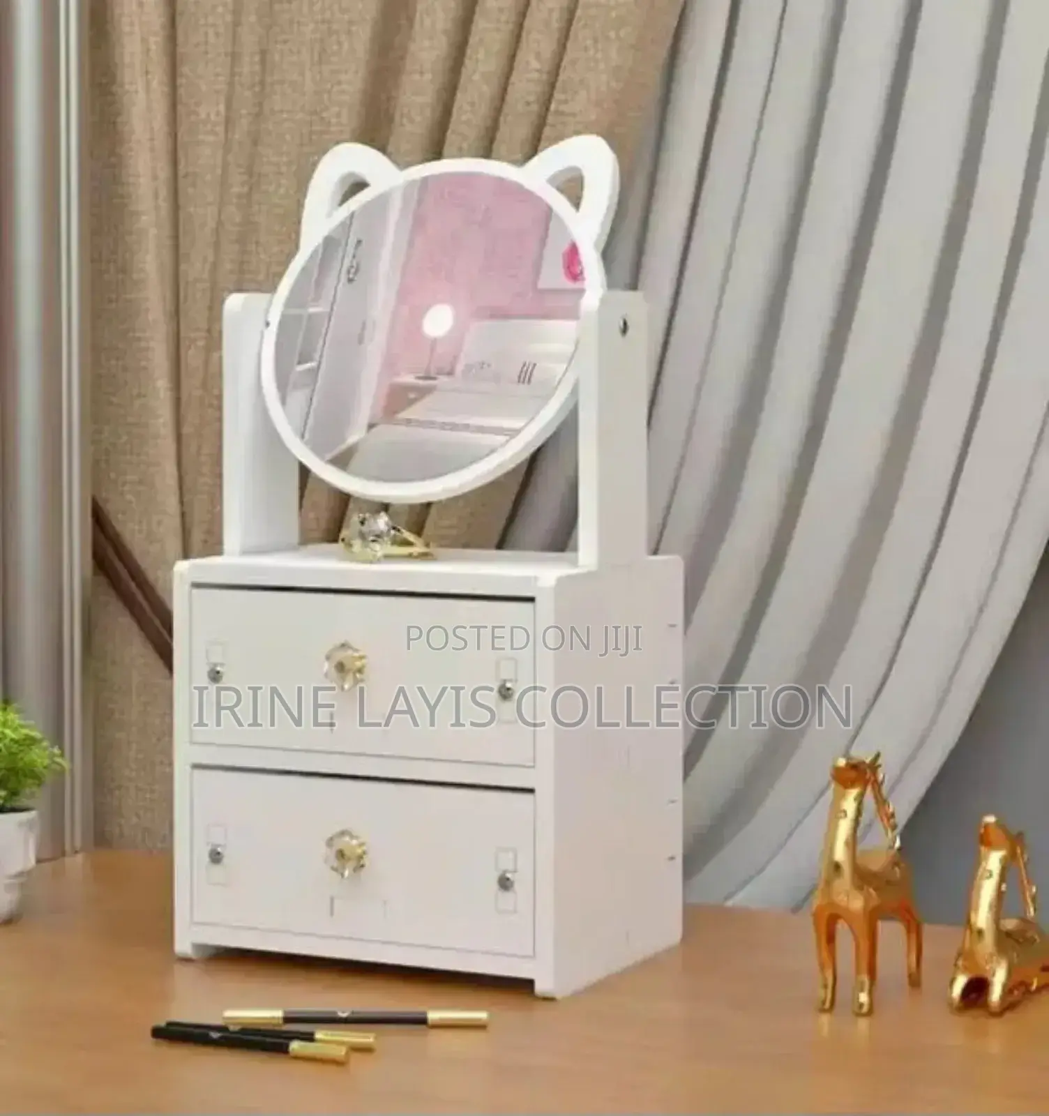 Make Up Mirror