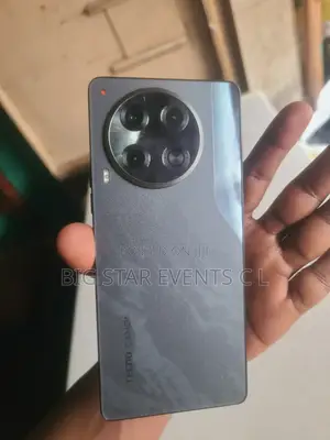 Tecno Camon 30 256 GB Gray